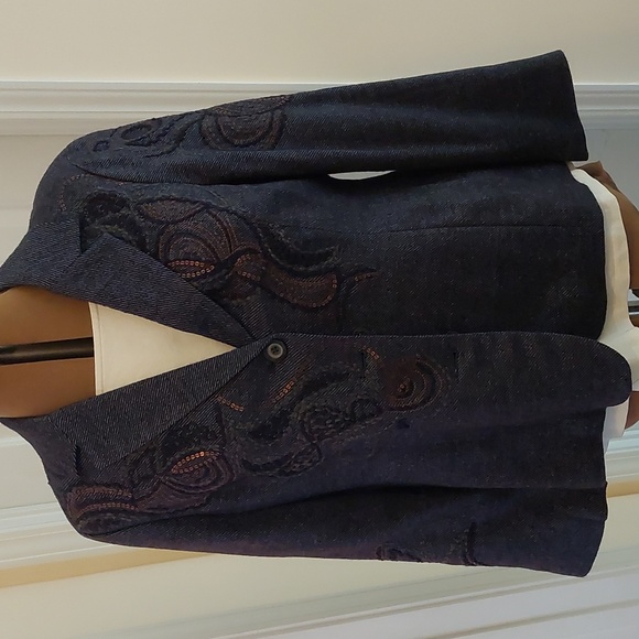 Blue Blazer with Embroidery NWOT - Picture 1 of 9